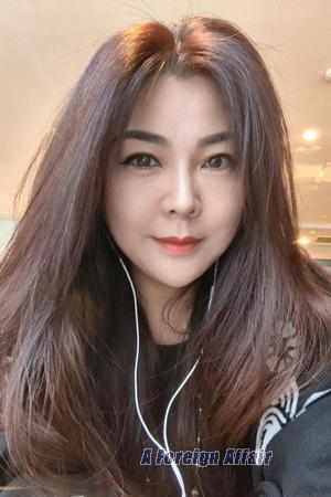 225303 - Fang Age: 50 - China