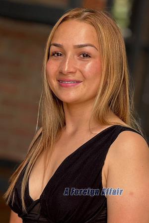 226167 - Lina Age: 31 - Colombia