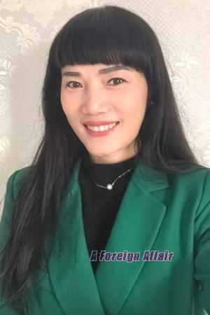 226203 - Xiaolan Age: 56 - China