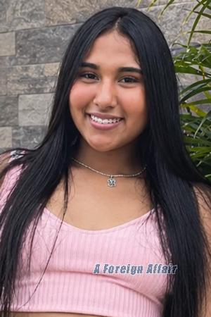 229504 - Carolina Age: 22 - Colombia